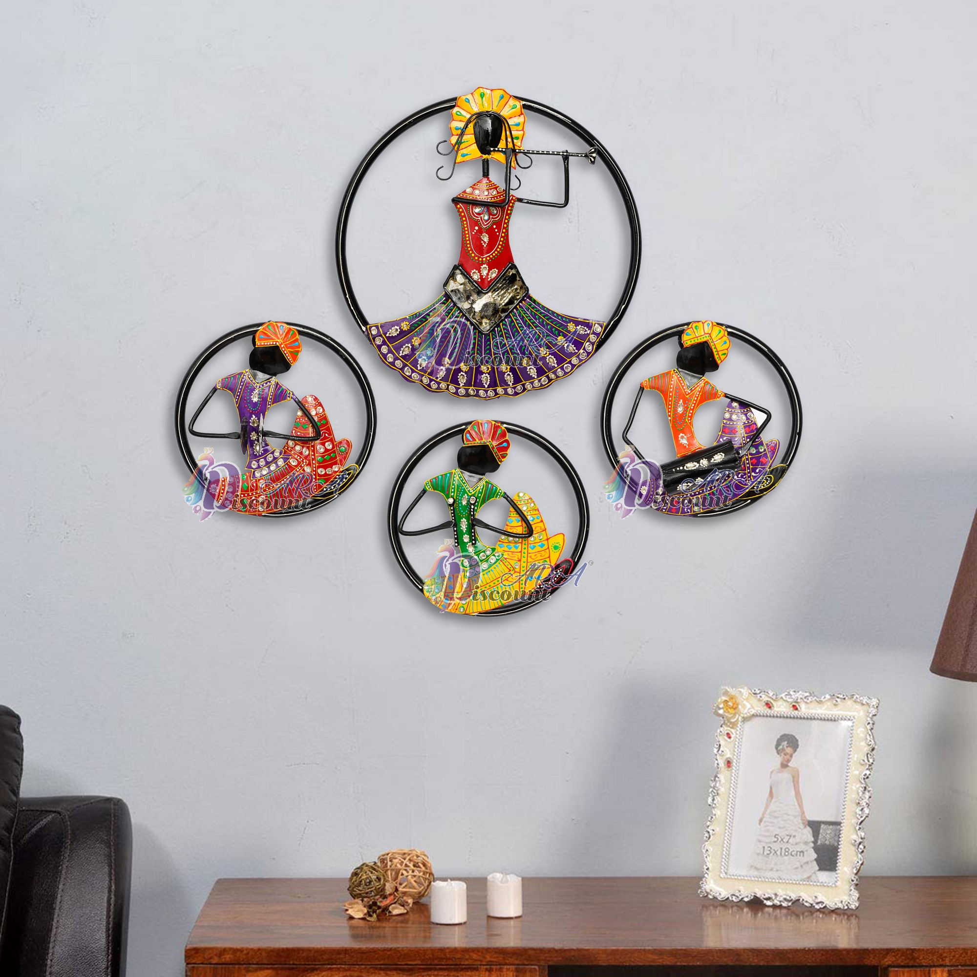 Ring Musician Wall Decor For Living Room / Restaurant Decoration Items / Hotels Wall Decorative Items